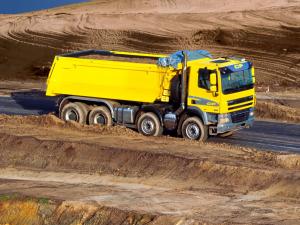 DAF CF85 8x4 FAD Day Cab Tipper 2006 года